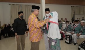 f9fec904-15ee-41d4-aefd-a02f762447a9