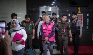 5706e4de-6e2f-4374-9351-481db1d3330e