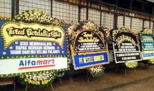 desain-papan-bunga-terbaru