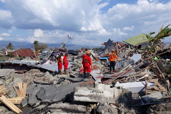Bencana Alam dan Borobudur: Harmoni yang Terancam dan Upaya Pelestarian Abadi