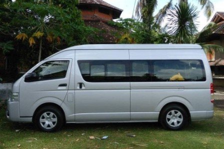 Menjelajah Kemegahan Borobudur dengan Sepeda Motor: Panduan Lengkap untuk Pengalaman Tak Terlupakan